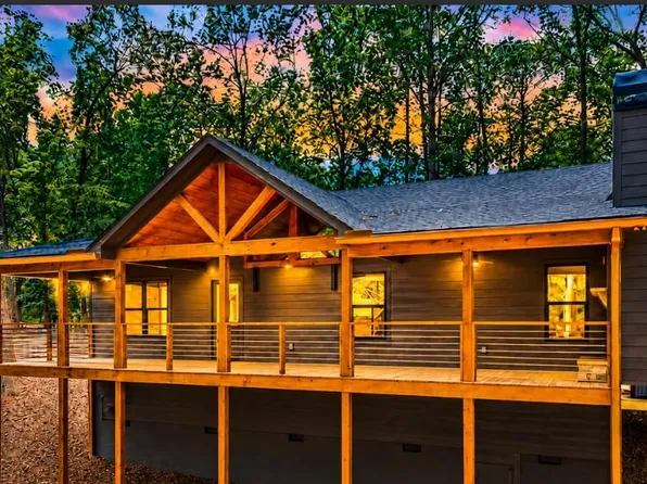 274 Medina Ct, Ellijay, GA 30540