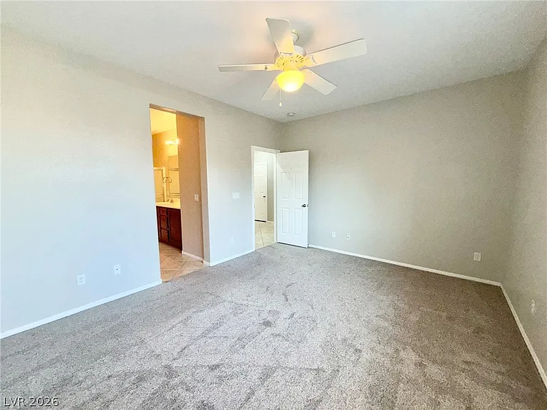 8565 Vestia Ct — Photo 8