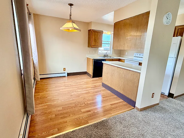 401 N Bliss St #4 — Photo 3