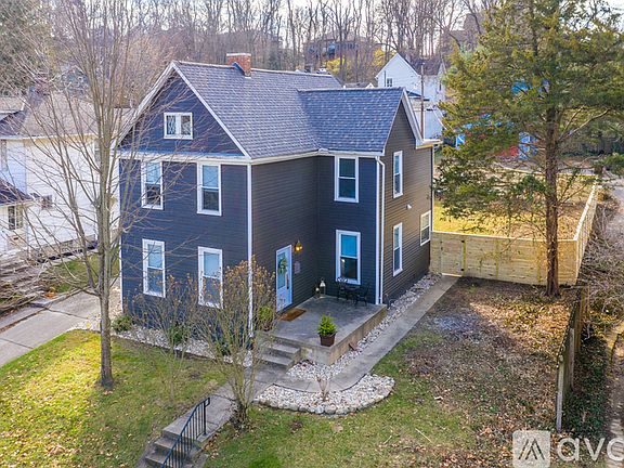 2nd image of 2225 Willowgrove Ave