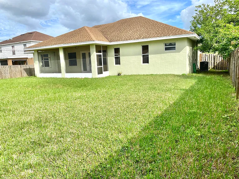 4012 SW Alice St — Photo 32