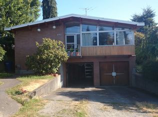 4911 SW Forney St, Seattle, WA 98116