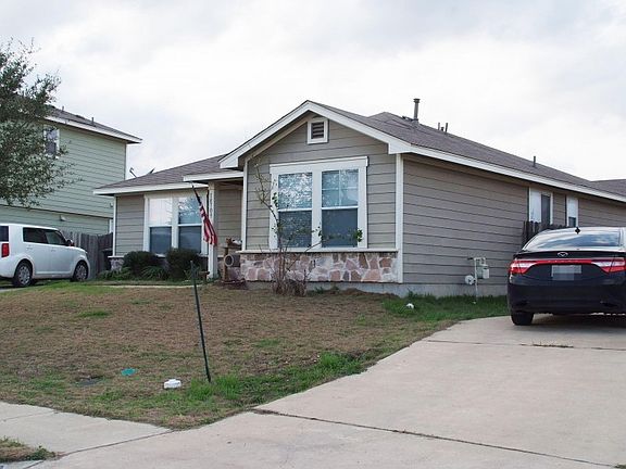 3rd image of 18709 Great Falls Dr