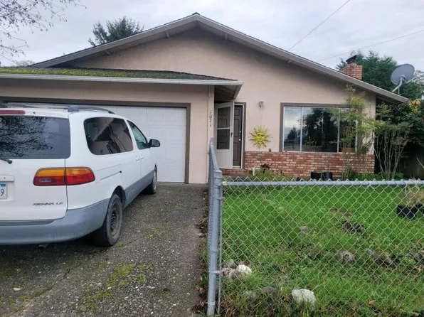 1071 John Hill Rd, Eureka, CA 95501