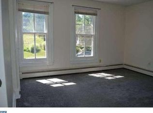 423 S Main St, Spring City, PA 19475