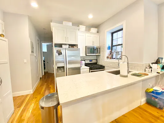 Rented by Keller Williams NYC | media 45