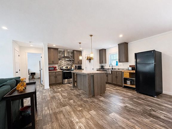 4th image of 50 Monteiro Drive