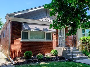 24 E 122nd Pl, Chicago, IL 60628