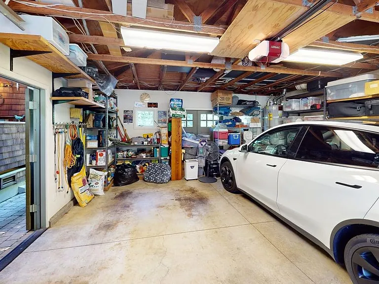 76 Tamalpais Ave — Photo 26