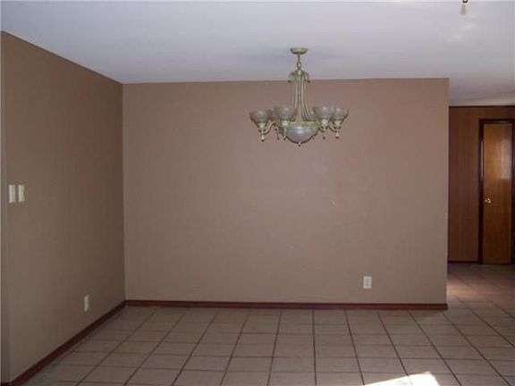 5th image of 1930 N Shenandoah Pl
