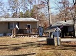 7821 Hines Rd, Disputanta, VA 23842