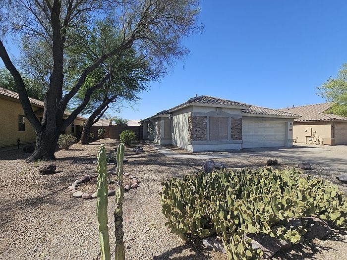 1st image of 11045 E Catalina Ave