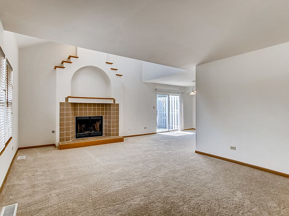 5th image of 3206 Anton Dr Unit 3206