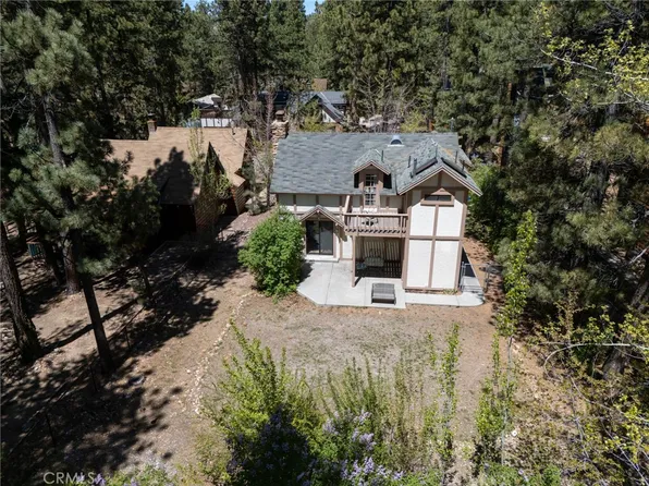 39169 Robin Rd, Big Bear Lake, CA 92315