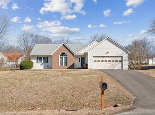 17 S Pointe Ln, Fredericksburg, VA 22405