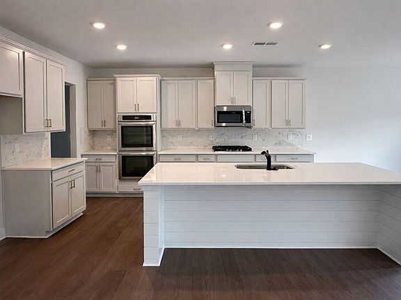 5th image of 1608 Firelight Way Unit 51