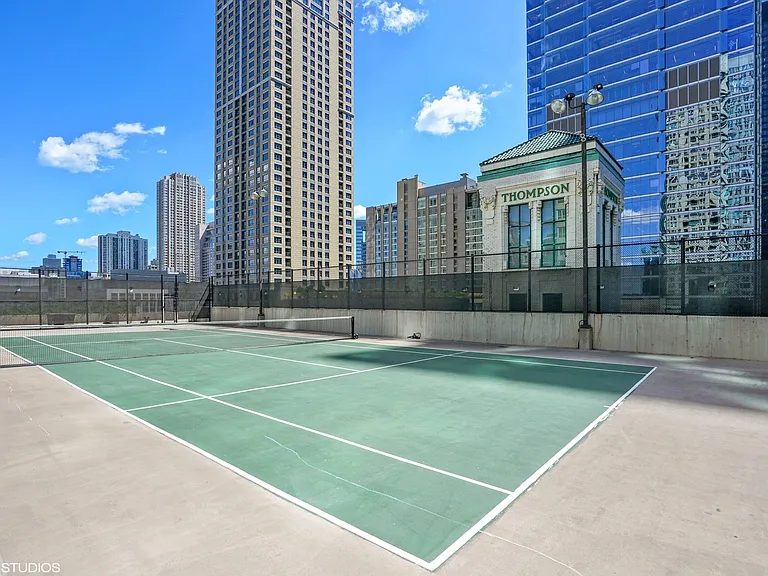 345 N La Salle Dr #3901 — Photo 28