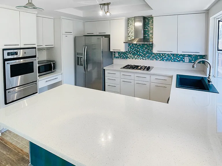 2504 Woodlands Way — Photo 1