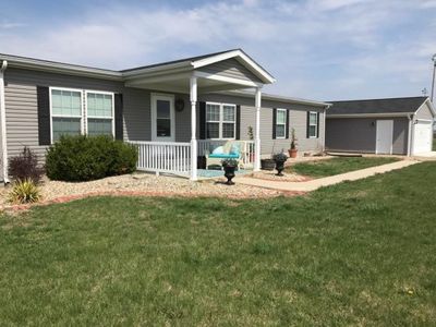 2725 E 600 North Rd, Strasburg, IL, 62465