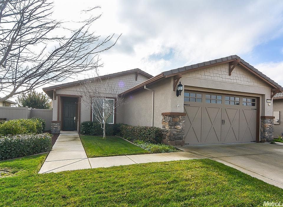 1st image of 2244 Bellchase Dr