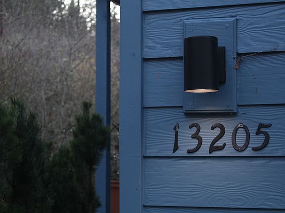 3rd image of 13205 SW Hidden Creek Pl