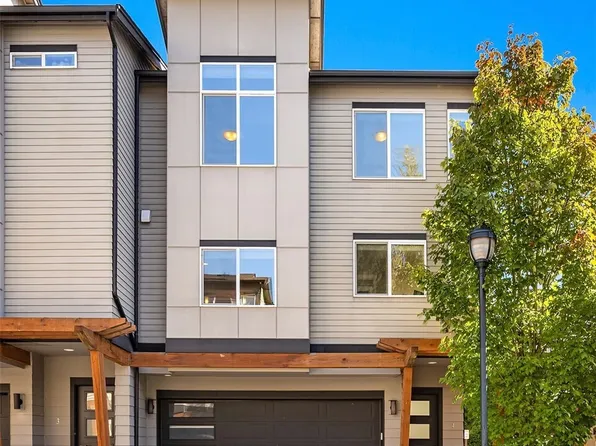 19225 Damson Road #D4, Lynnwood, WA 98036