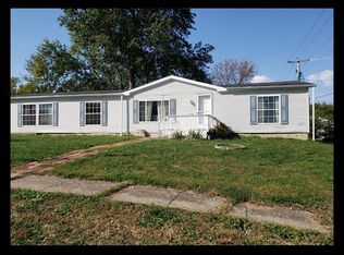56 S Rutherford St, Macon, MO 63552