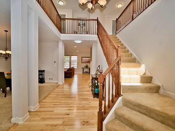 3rd image of 2064 Amelia Ln