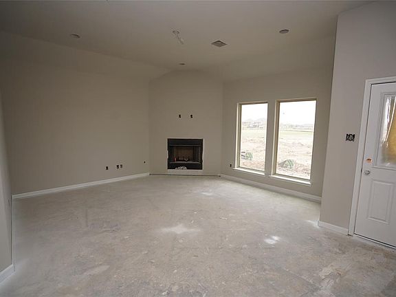 3rd image of 2733 Anhya Ln
