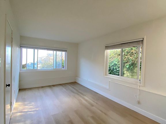 4th image of 690 Corbett Ave