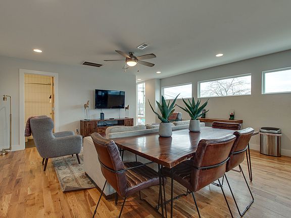 3rd image of 2 Fern Ave