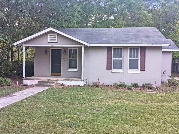 1007 Court St, Waynesboro, MS 39367