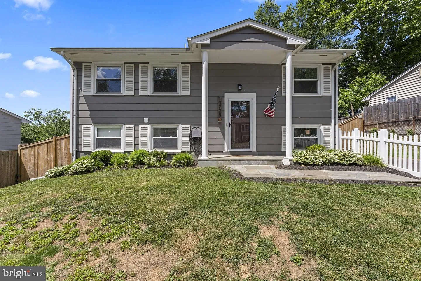 4 bed, 2.0 bath, 1474 sqft, $2,800 — Photo 1