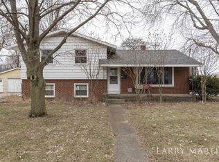 3141 Burlingame Ave SW, Wyoming, MI 49509