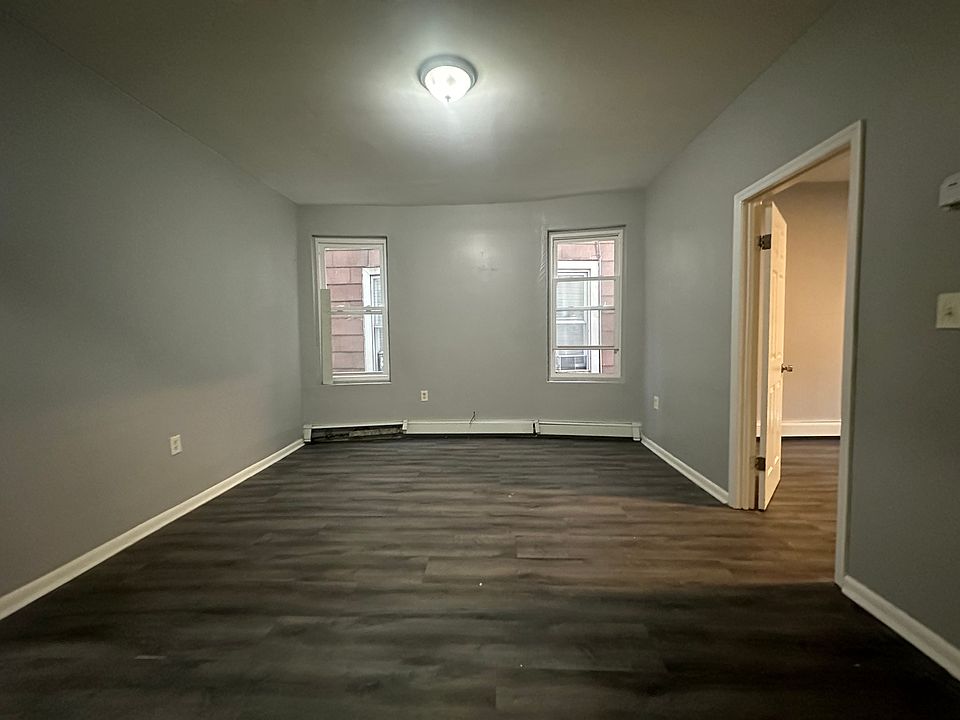 1st image of 38 Columbia Ave #1S