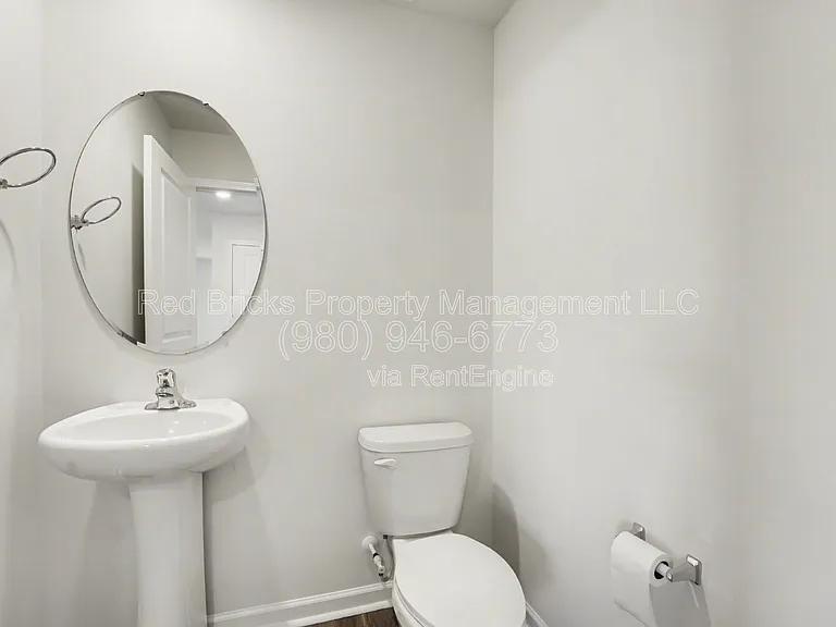 7847 Whispering Stream Dr — Photo 18