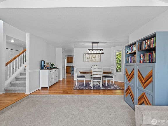 5th image of 2204 112th Drive NE