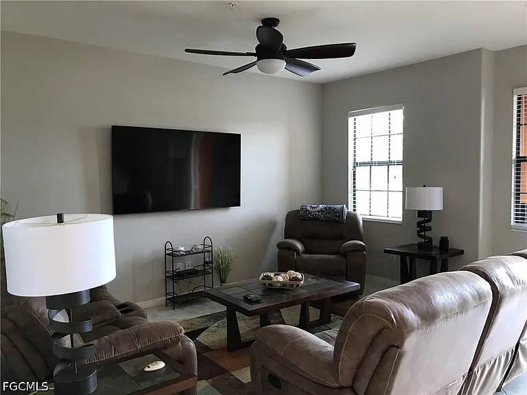 11875 Izarra Way #8706 — Photo 7