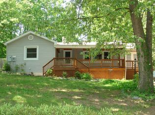 18318 Sharon Rd, Triangle, VA 22172