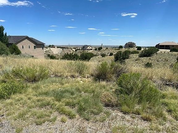 4th image of 1270 S Skyline Ct