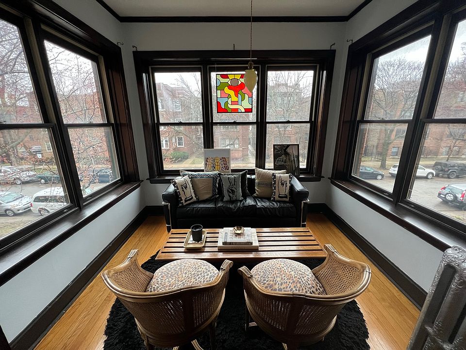 1st image of 5009 N Winchester Ave #2