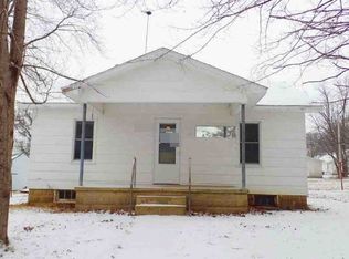 1519 W Madison St, Vandalia, IL 62471