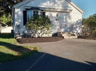 24 Fowler St, Westfield, MA 01085