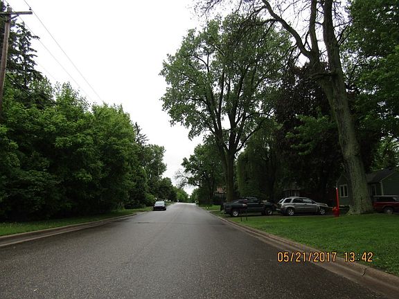 4th image of 5026 Granada Ave N