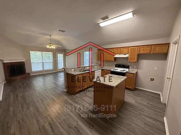 10524 Aransas Dr — Photo 5