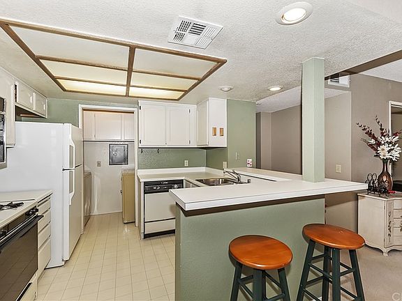 3rd image of 250 E Fern Ave APT 205