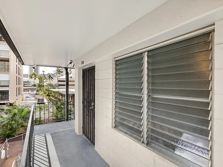 235 Liliuokalani Ave #338 — Photo 15