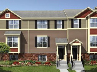 8119 Central Park Way N, Maple Grove, MN 55369