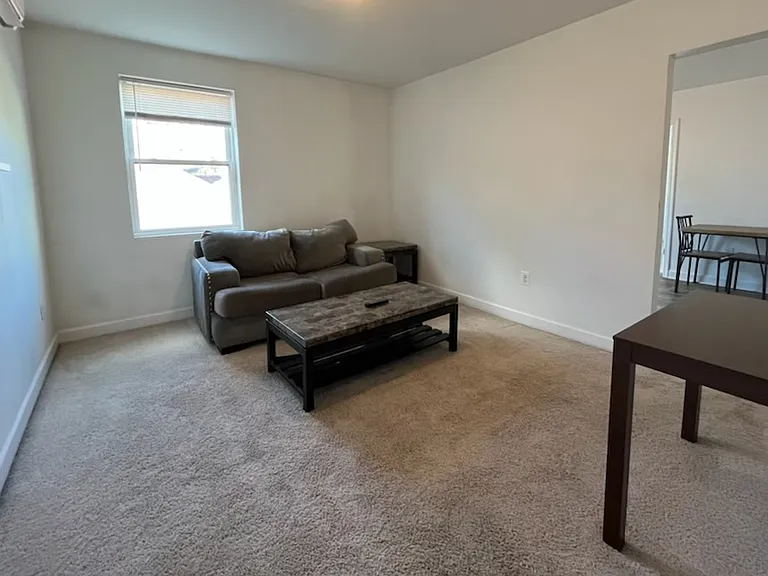 202 Broadway St #202 — Photo 2