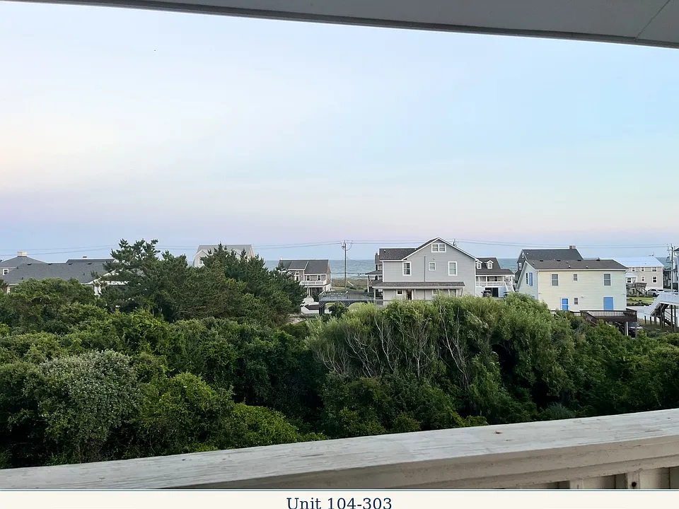 104 Coastal Point Dr #303
